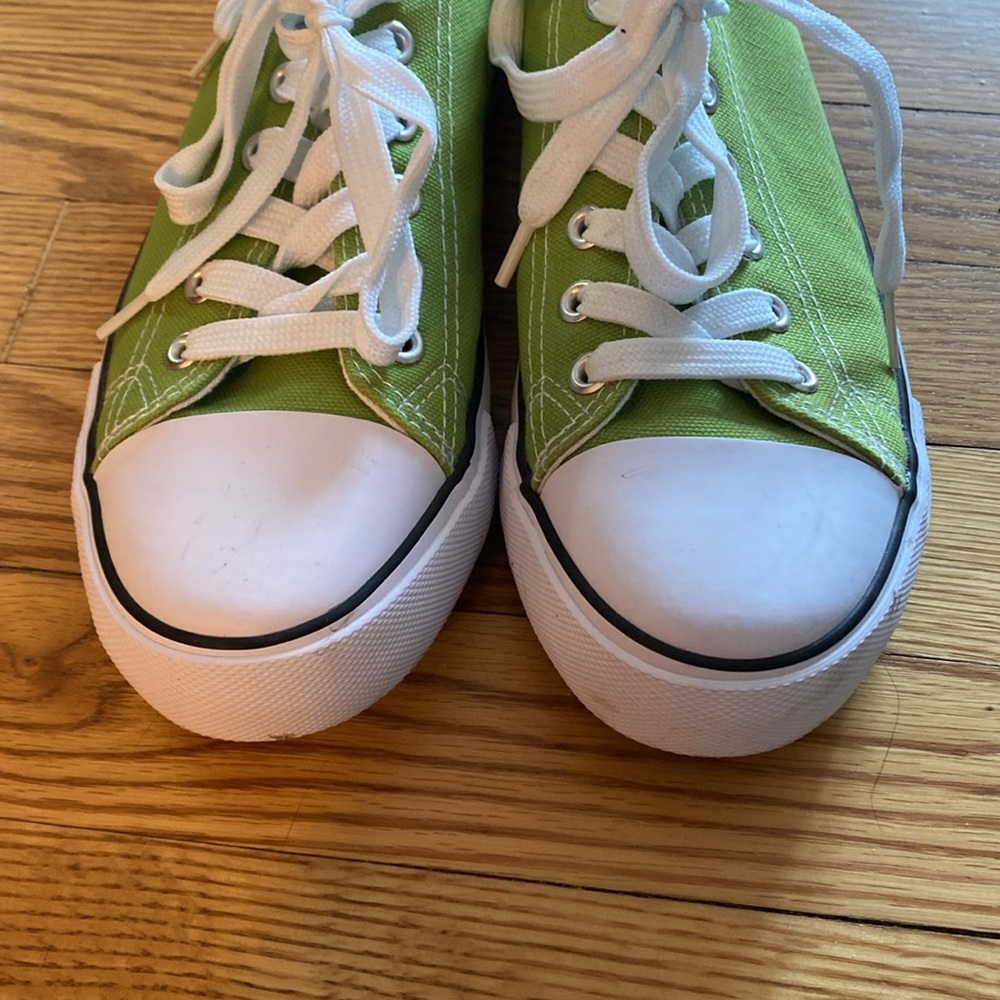 Epic Step womens lime green canvas sneakers - Picture 2 of 8